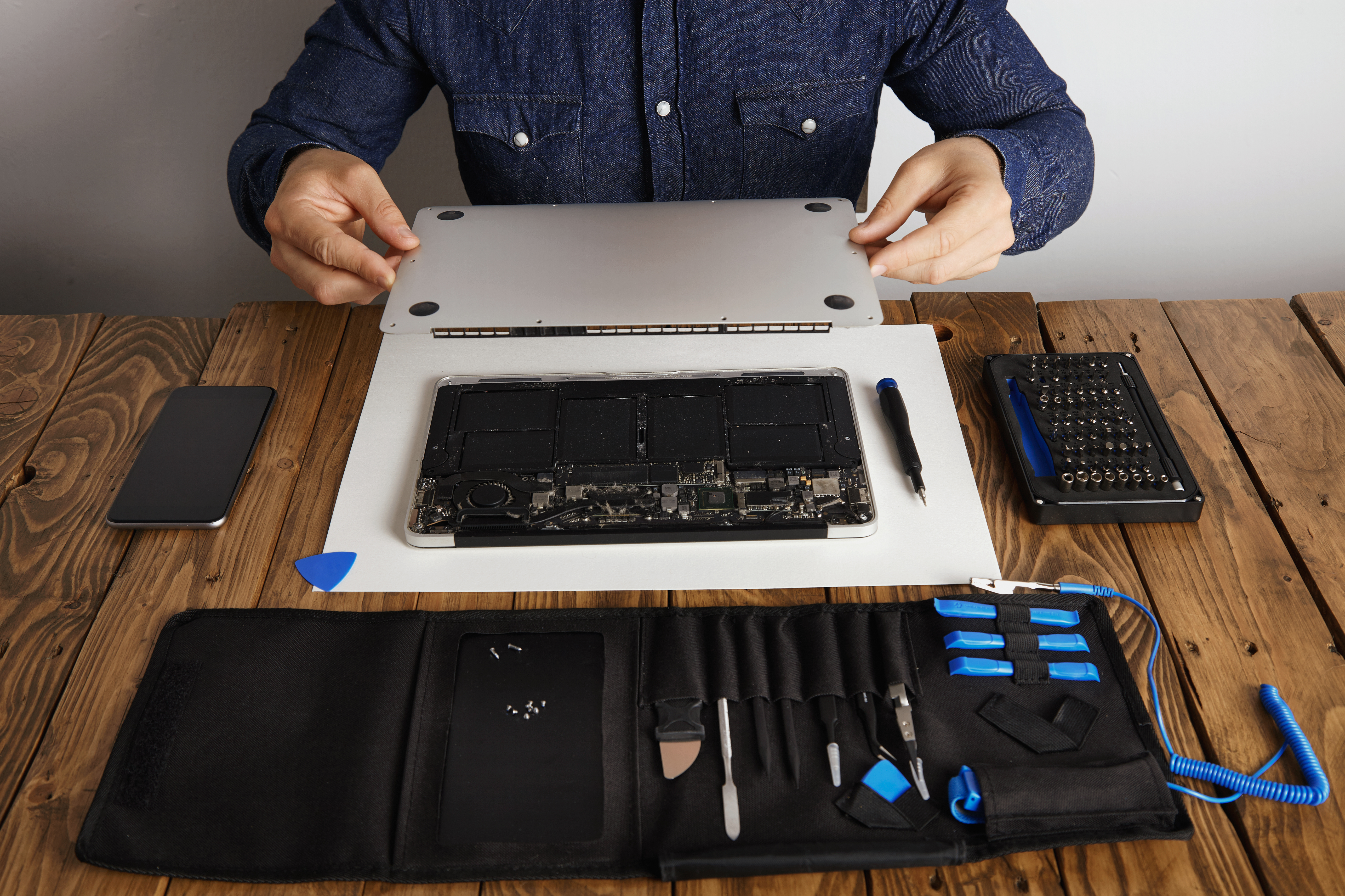 Repairing macbook